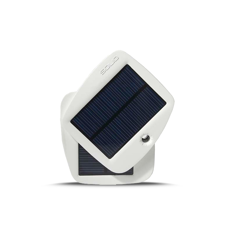 solio-bolt-solar-charger-battery-back-up-smartphones-tablets-cameras.jpg